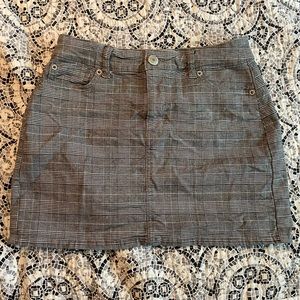 American Eagle Size 4 Skirt